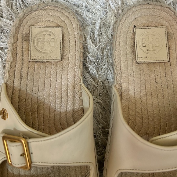 Tory Burch Two-Band Leather Espadrille Slides in Oat Milk Sz 9 - Picture 4 of 9